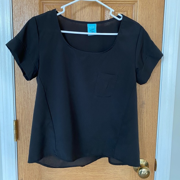 Short Sleeve Blouse - Picture 1 of 3